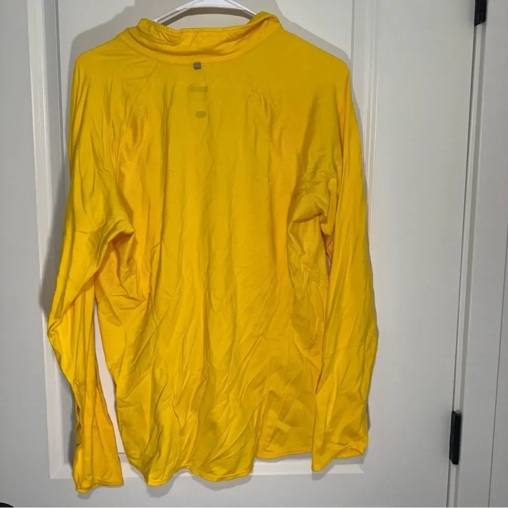 Nike FitDry Yellow Quarter Zip Long Sleeve Athletic Top